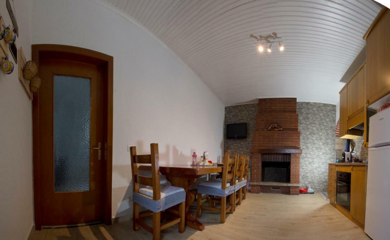 Casa Vacanze Dell'Artista On Como Lake Bellano Exteriör bild